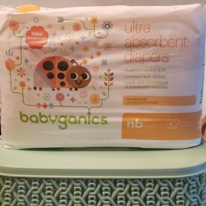 Babyganics Ultra Absorbent Diapers nb 32 ct